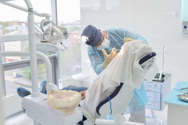 Best Emergency Tooth Extraction in Buchanan, NY